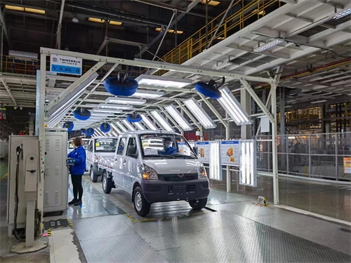 19届汽制专业青岛五菱就业